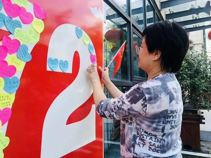 国乒女队世界冠军无缘资格，违规使用手机为主因
